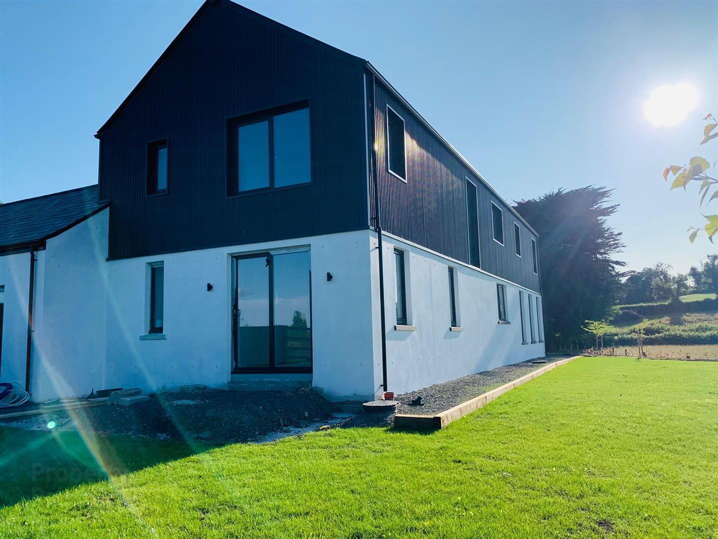 118 Monlough Road 4 of 17