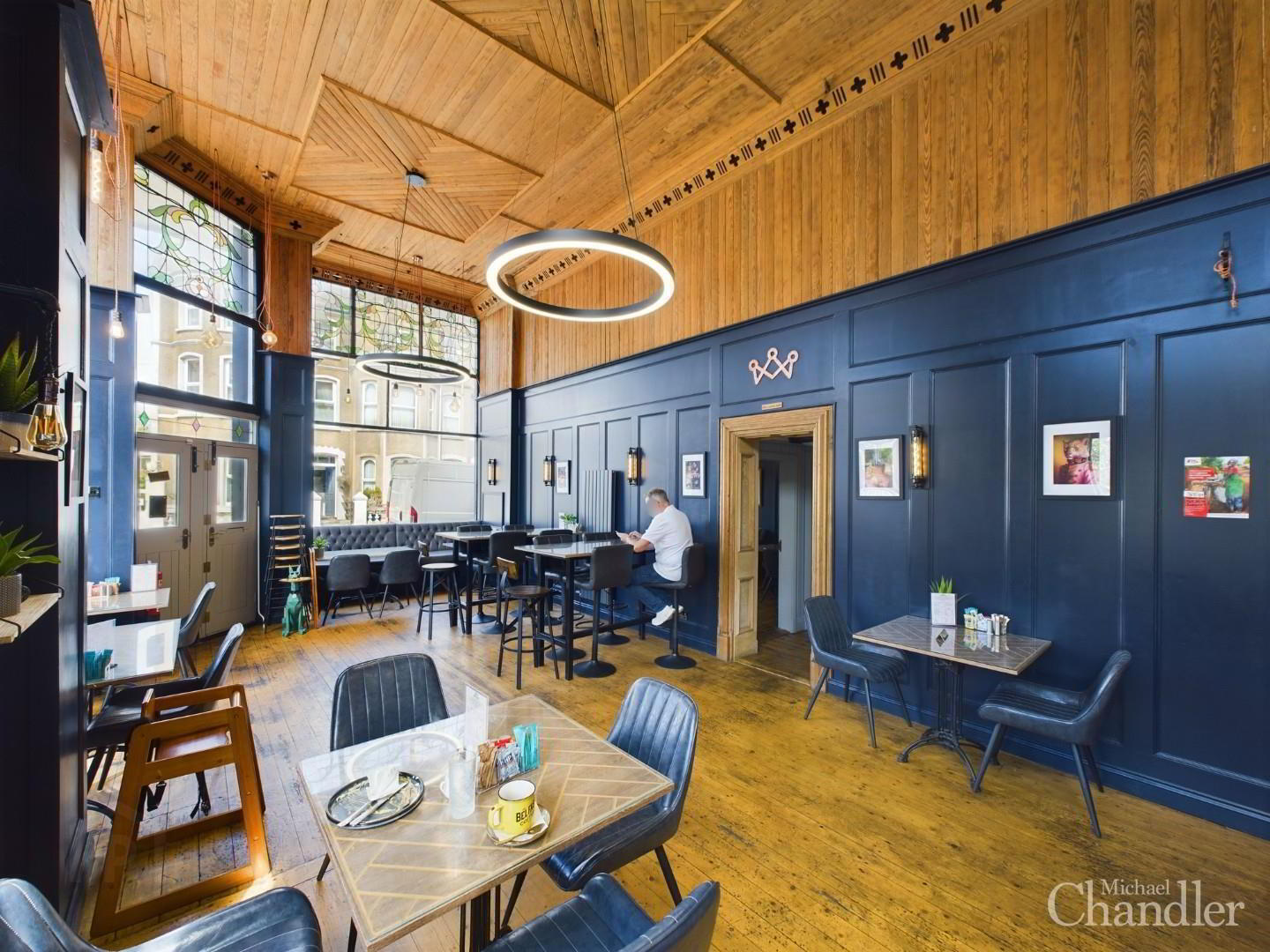 Cafe 4 of 32