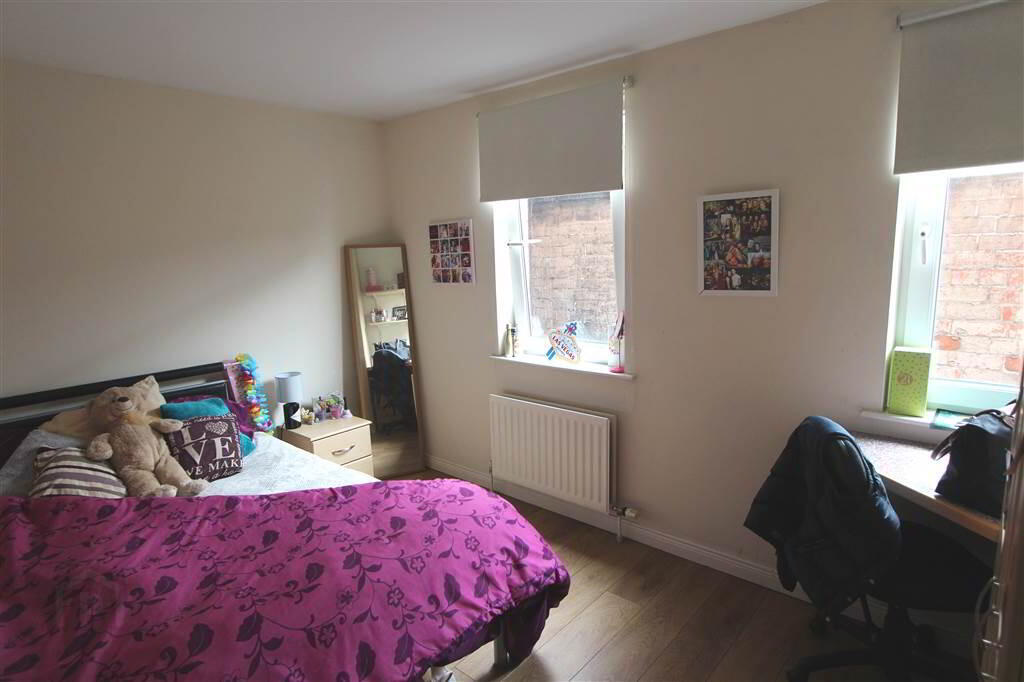 2, 14 Stranmillis Park 5 of 6