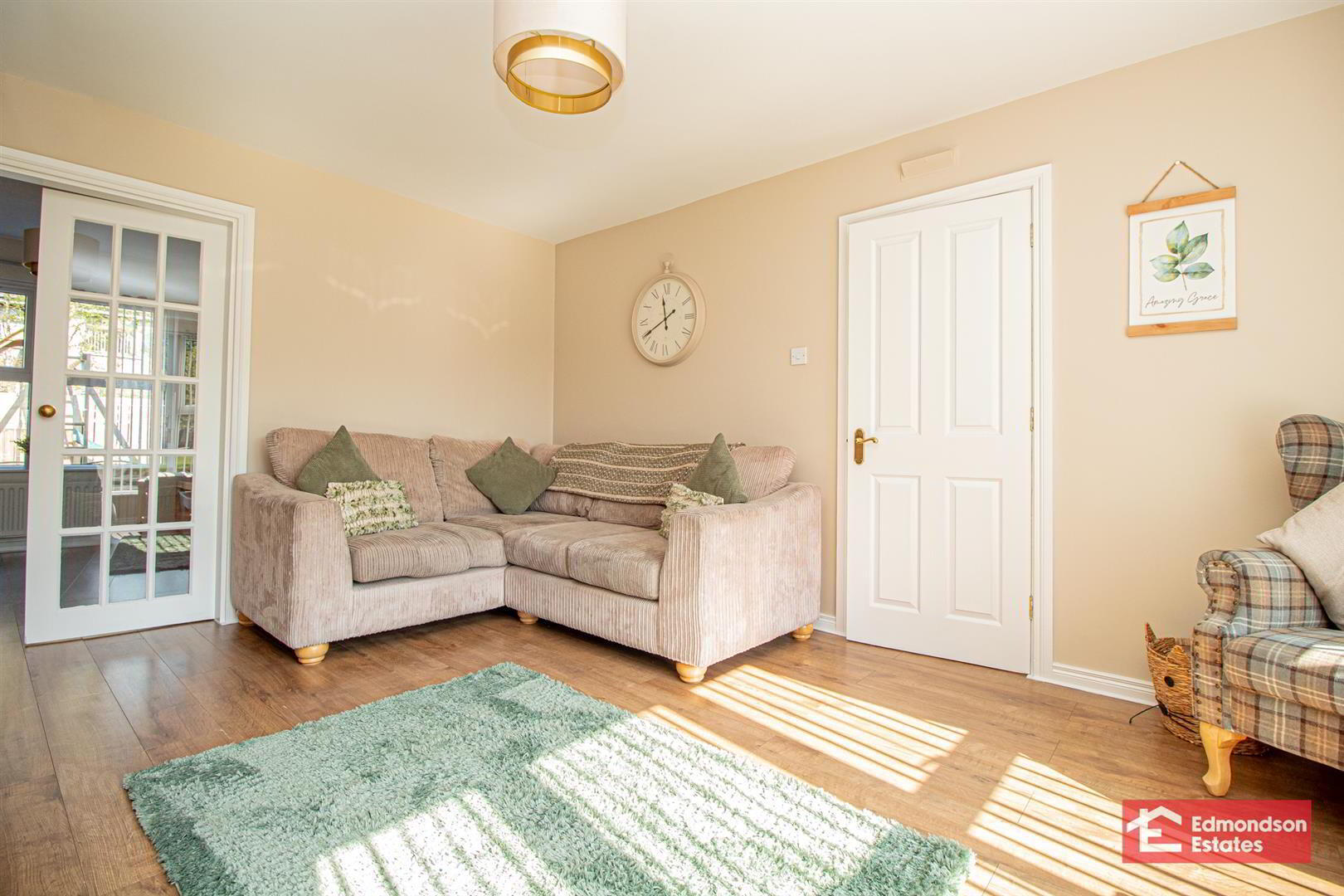 14 Glebe Manor 7 of 26