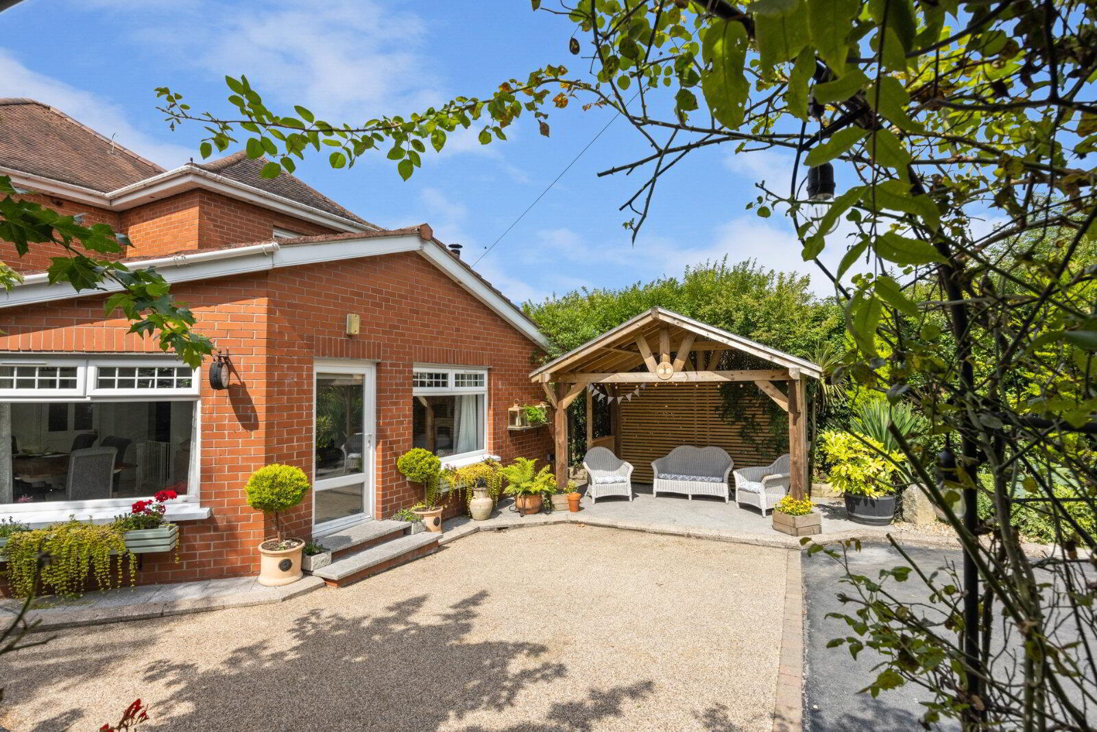 614 Saintfield Road 18 of 21