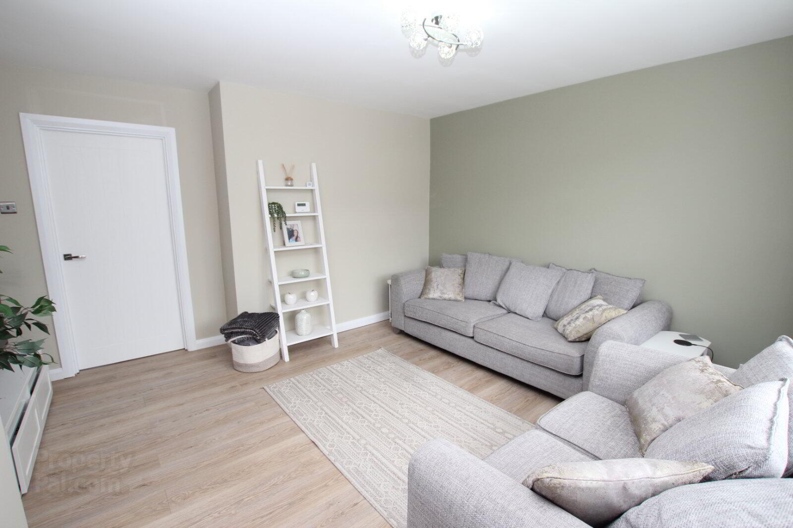 47 Forthill Drive 4 of 14