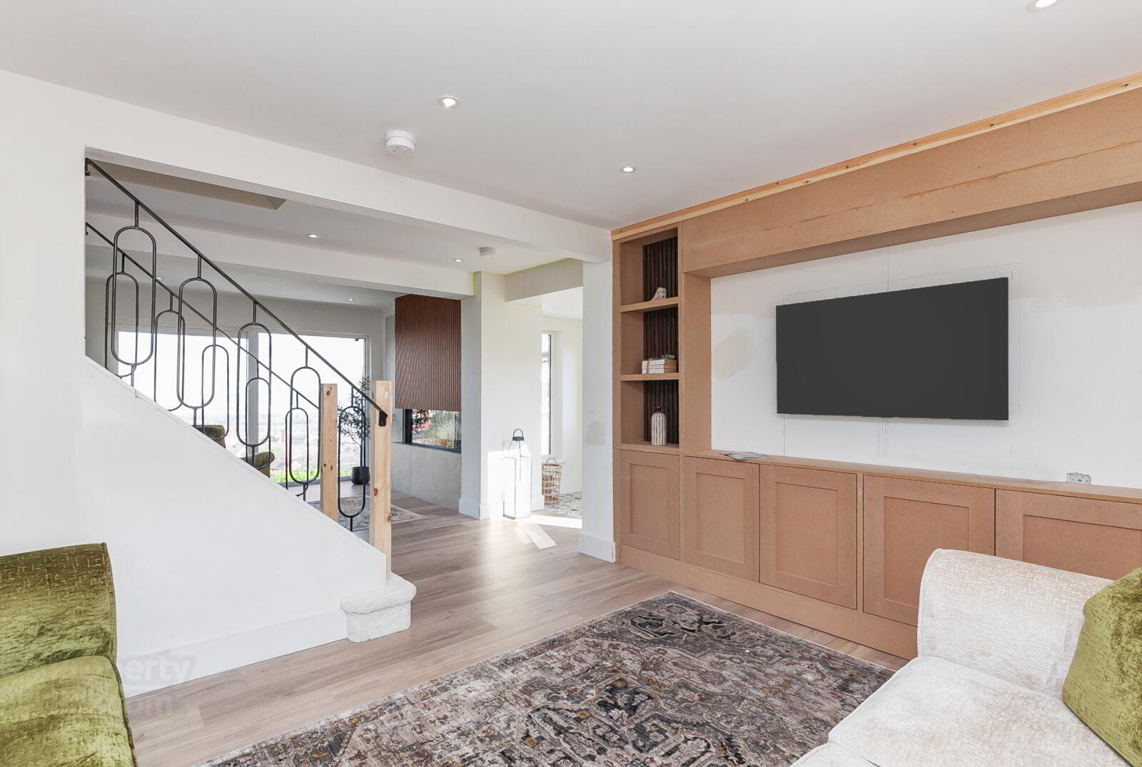 41 Squires Hill Road 6 of 36