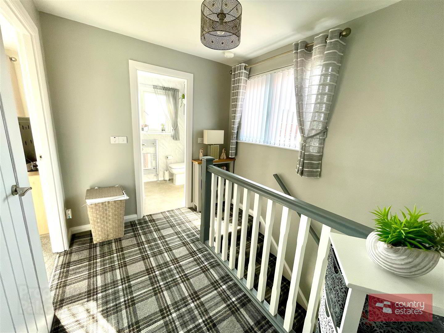 11 Richmond Avenue 9 of 21