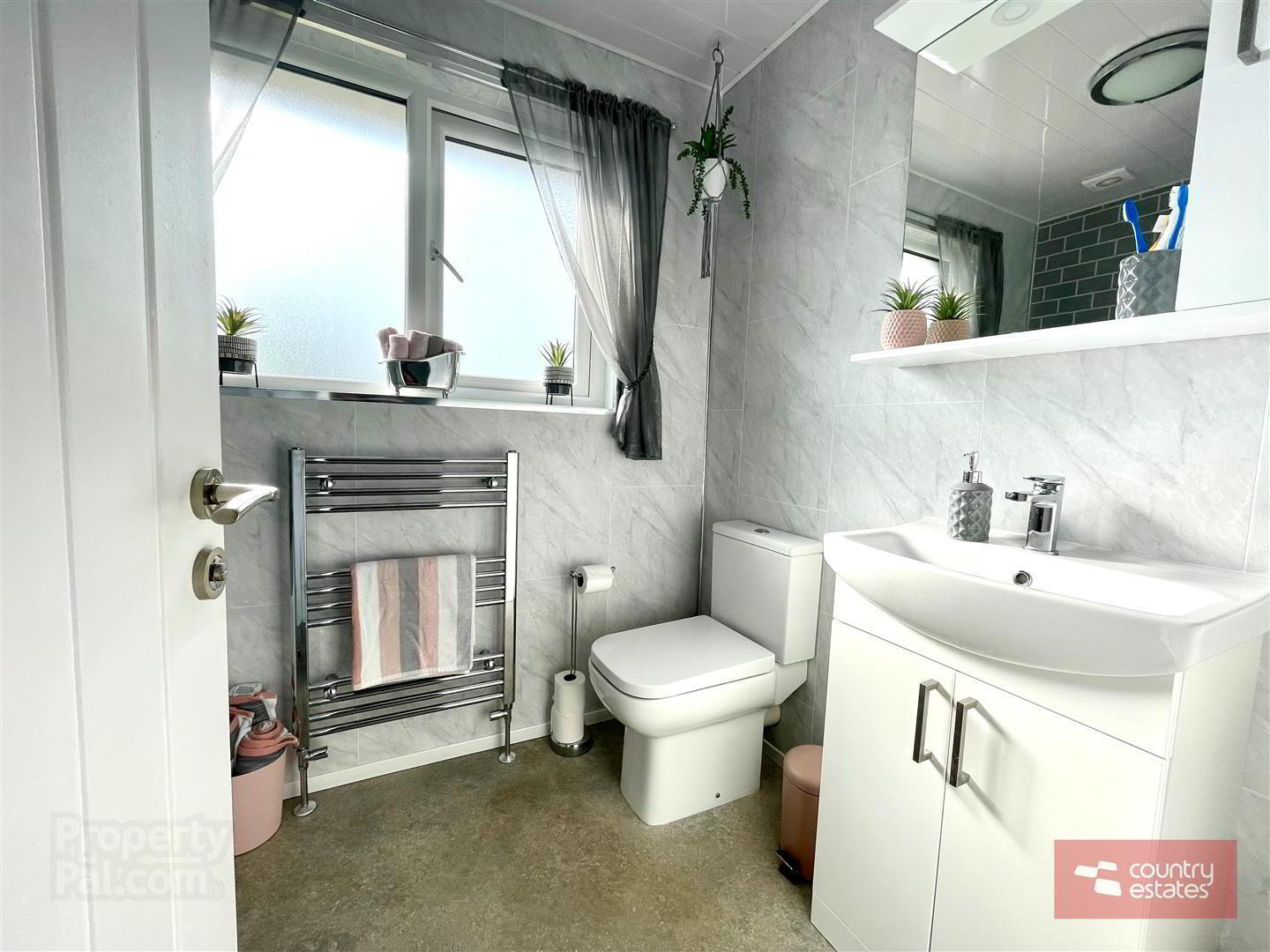 11 Richmond Avenue 10 of 21