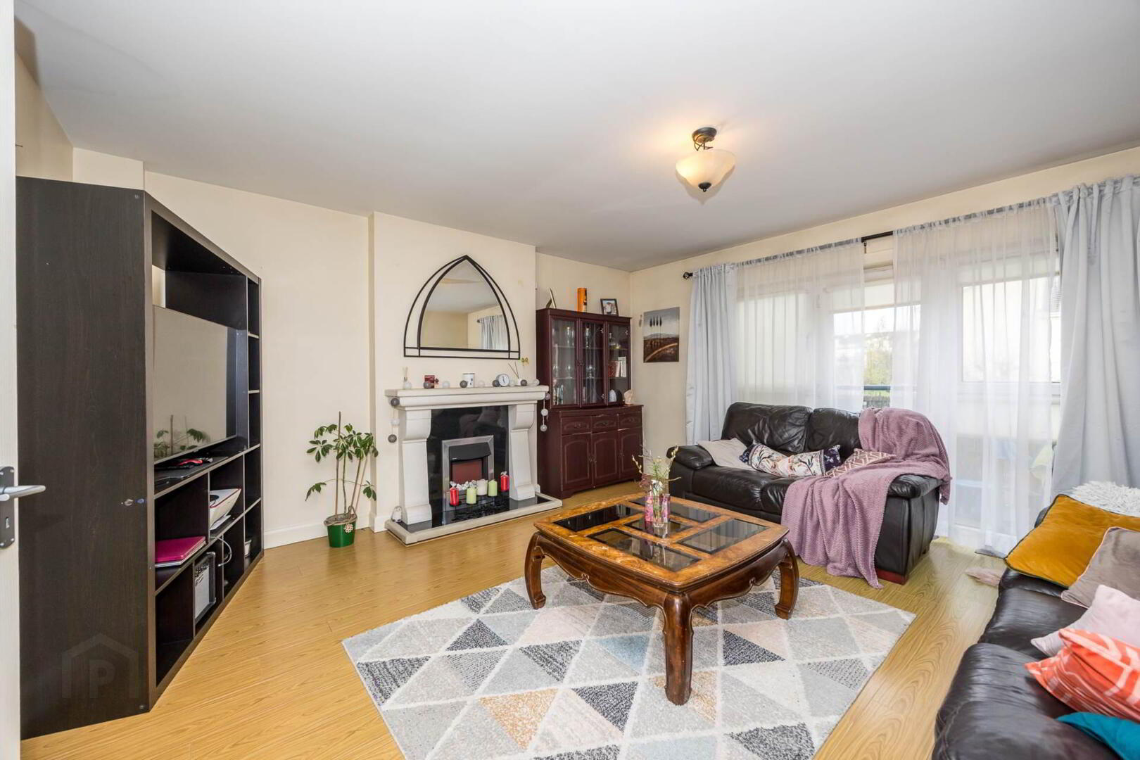 6 Windmill Square 4 of 17