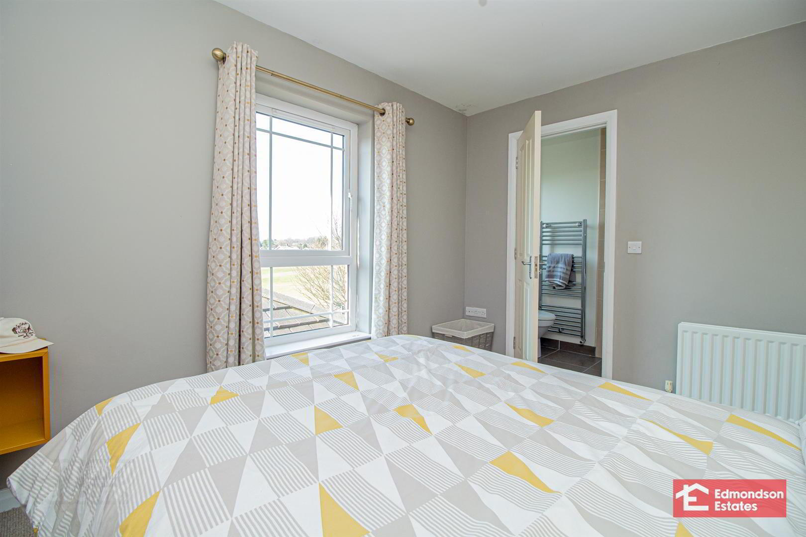 22 Sandymount Green 20 of 30