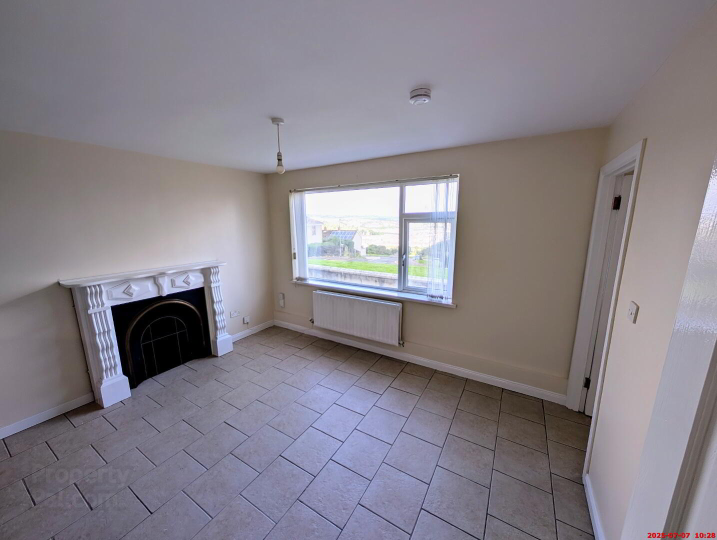 property description image