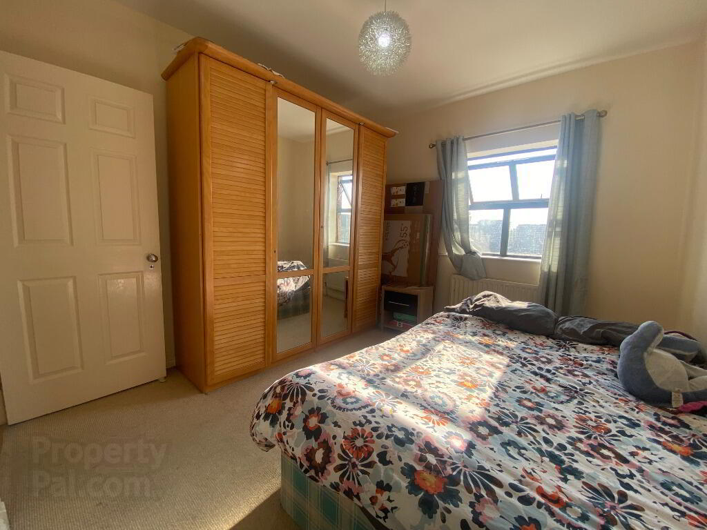 Apt 58, Clarendon Quay 10 of 11