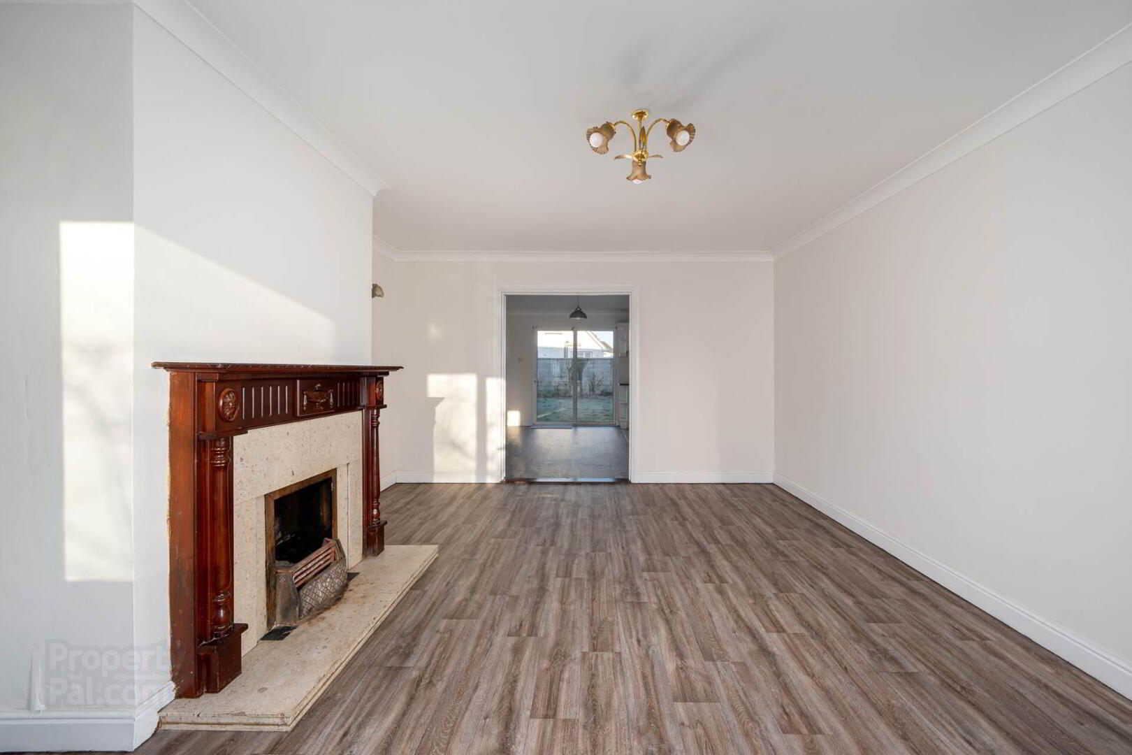 19 Caislean Riada 7 of 22