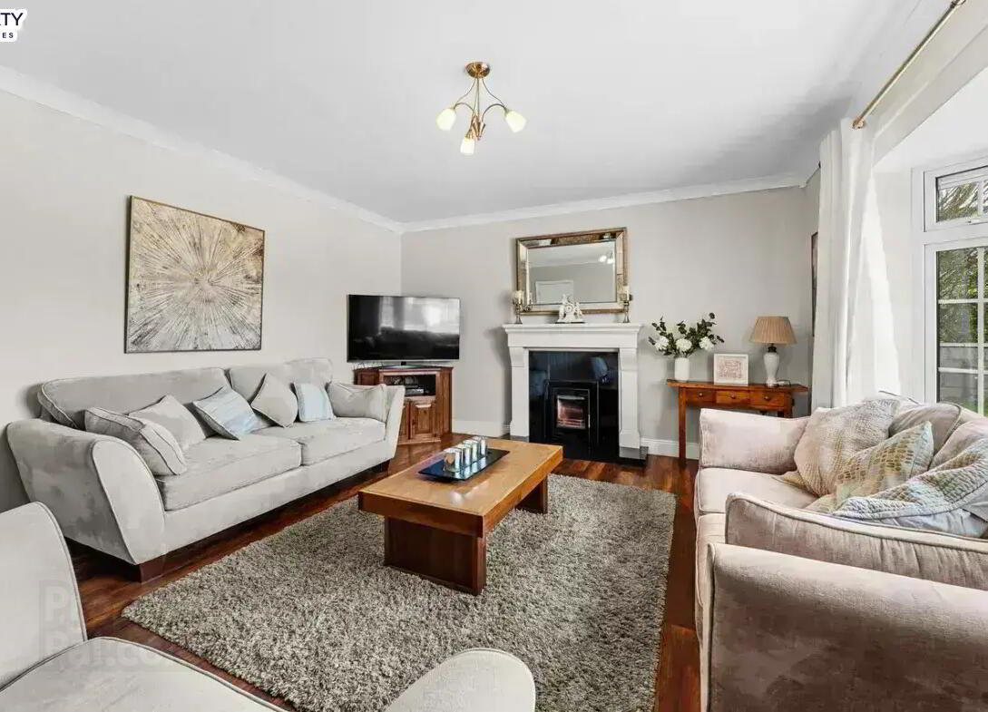 6 Hawthorn Drive 6 of 28