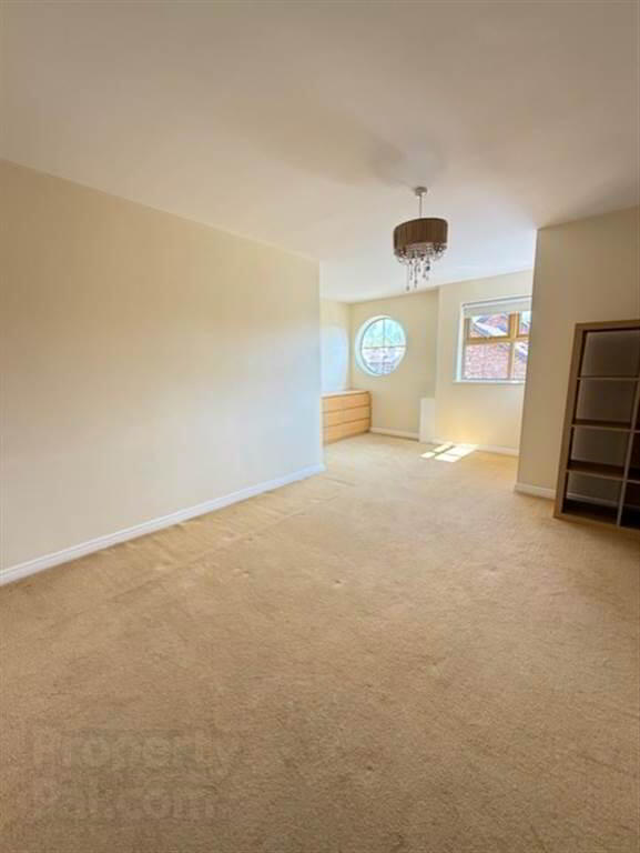 Apt 8, Forest Grove 6 of 10