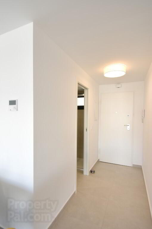 Apartments 21 of 22