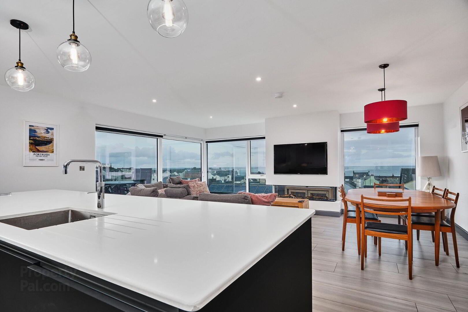 12 Dunluce View 6 of 41