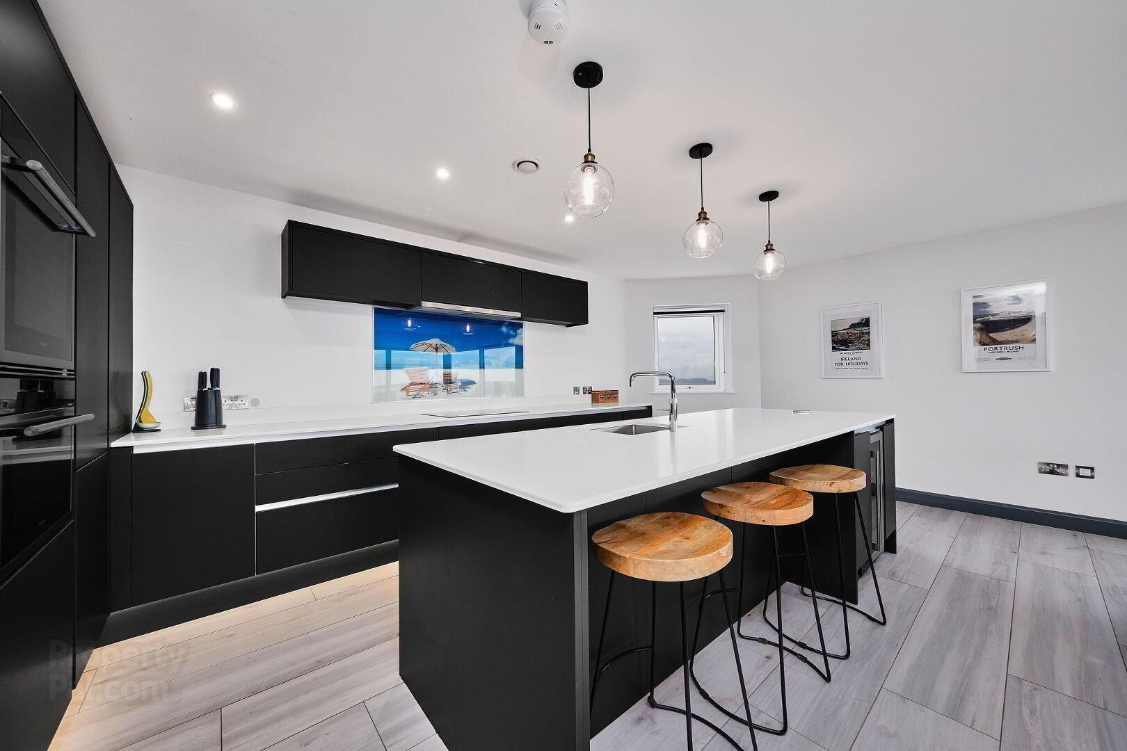 12 Dunluce View 9 of 41