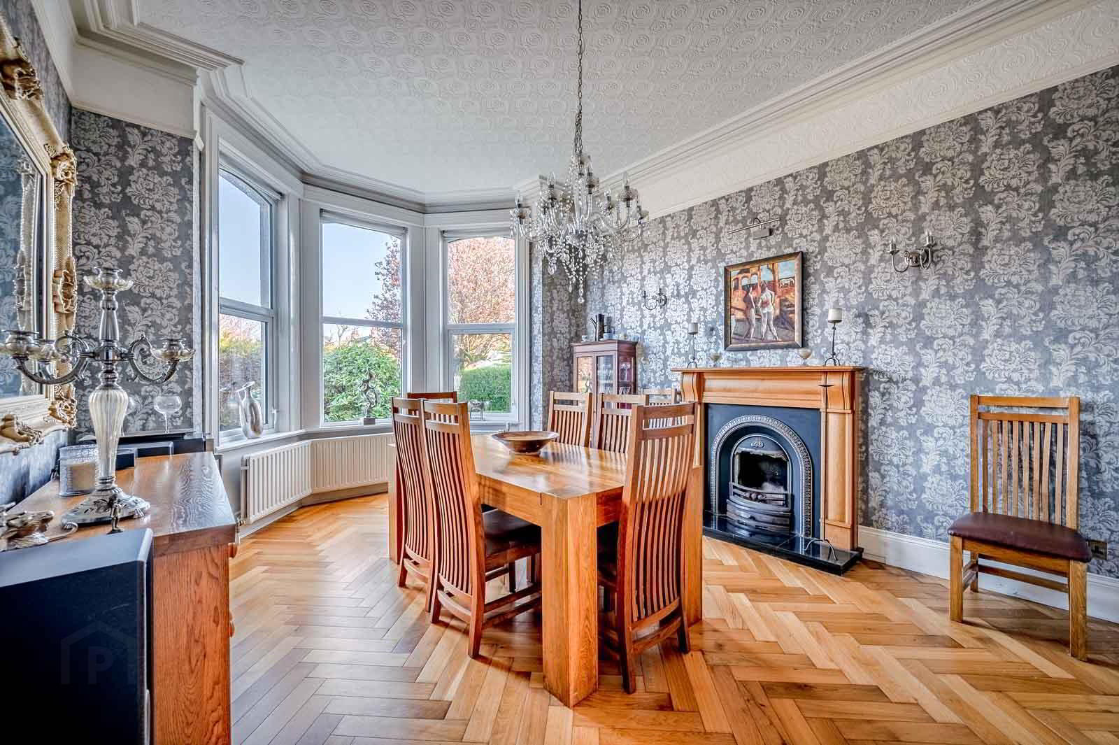 Artona, 29 Bryansburn Road 7 of 38