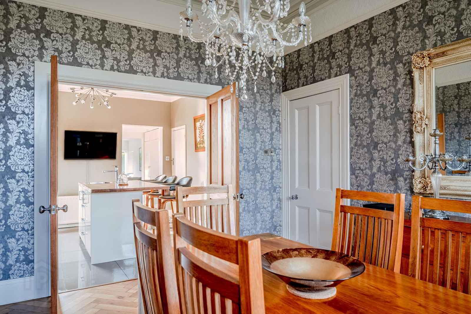Artona, 29 Bryansburn Road 9 of 38