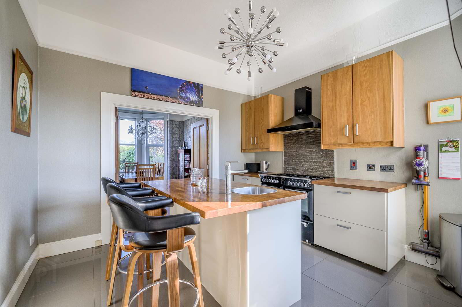 Artona, 29 Bryansburn Road 12 of 38