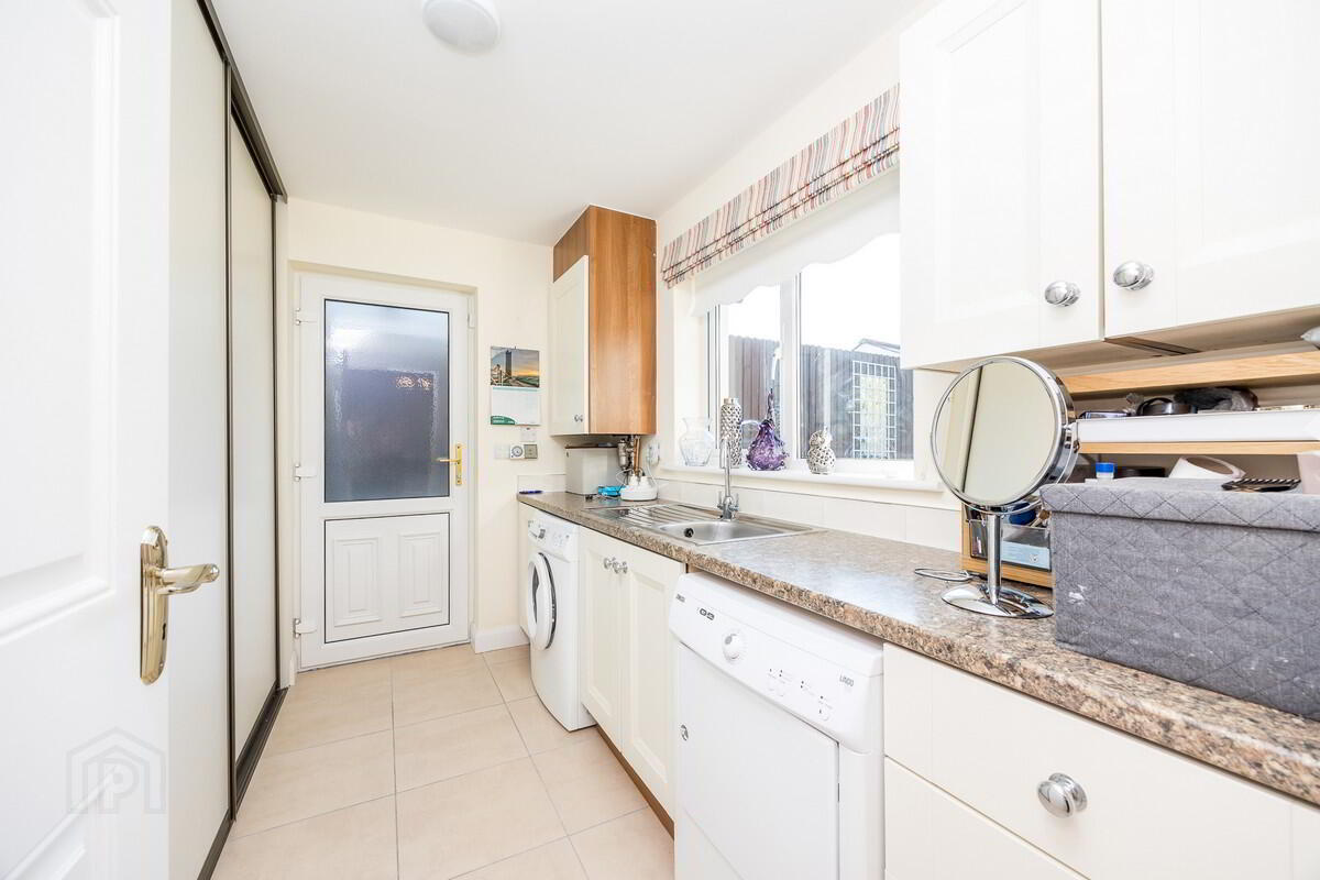 27 Cedar Road 15 of 28