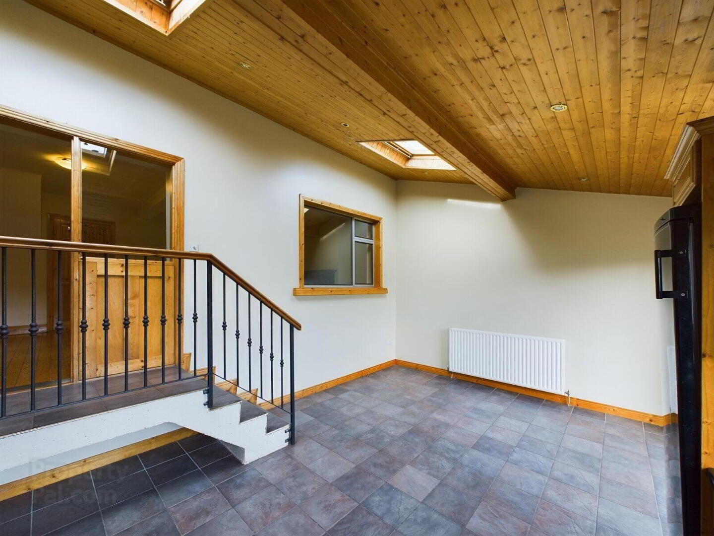 22 Loreto Avenue 10 of 28