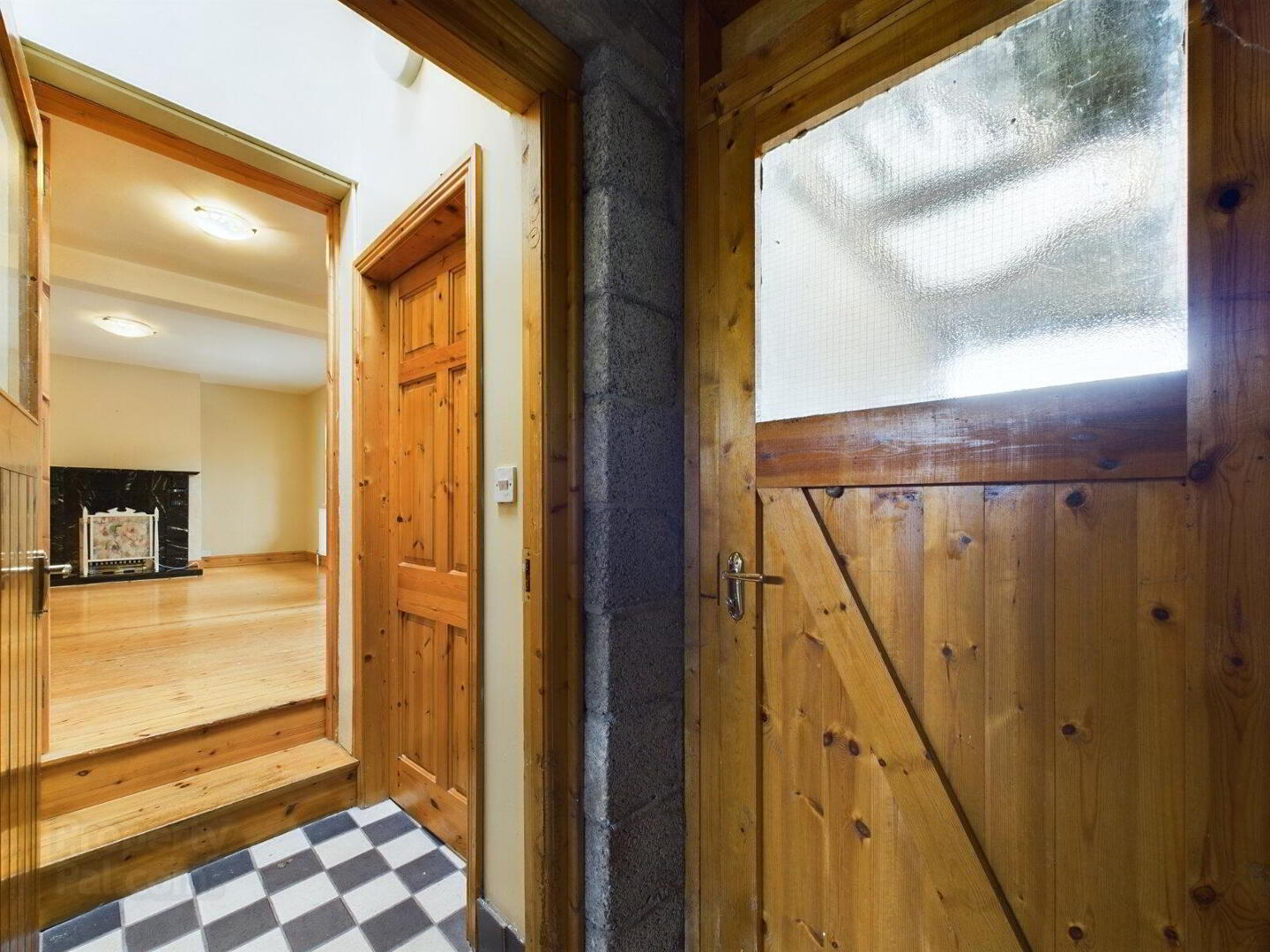 22 Loreto Avenue 12 of 28