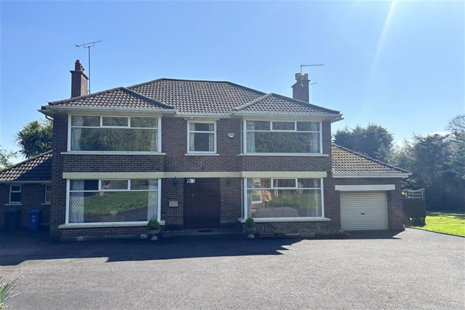 property description image