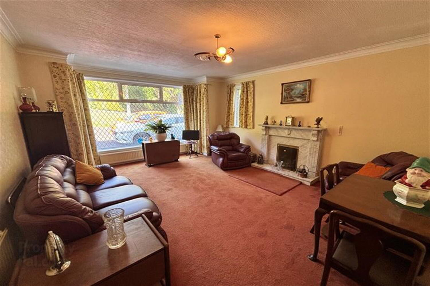 737 Antrim Road 6 of 34