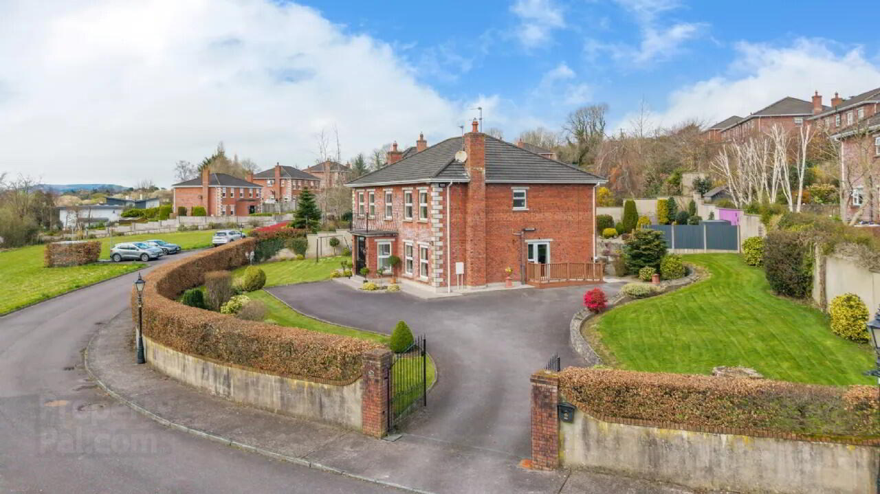 14 Westbury Heights 30 of 31