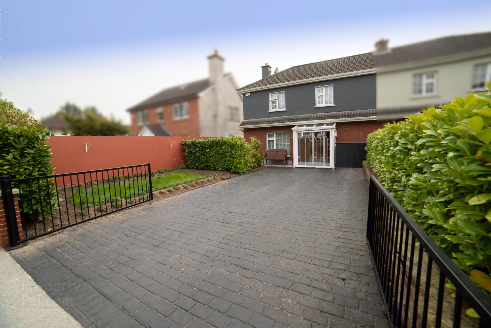 property description image