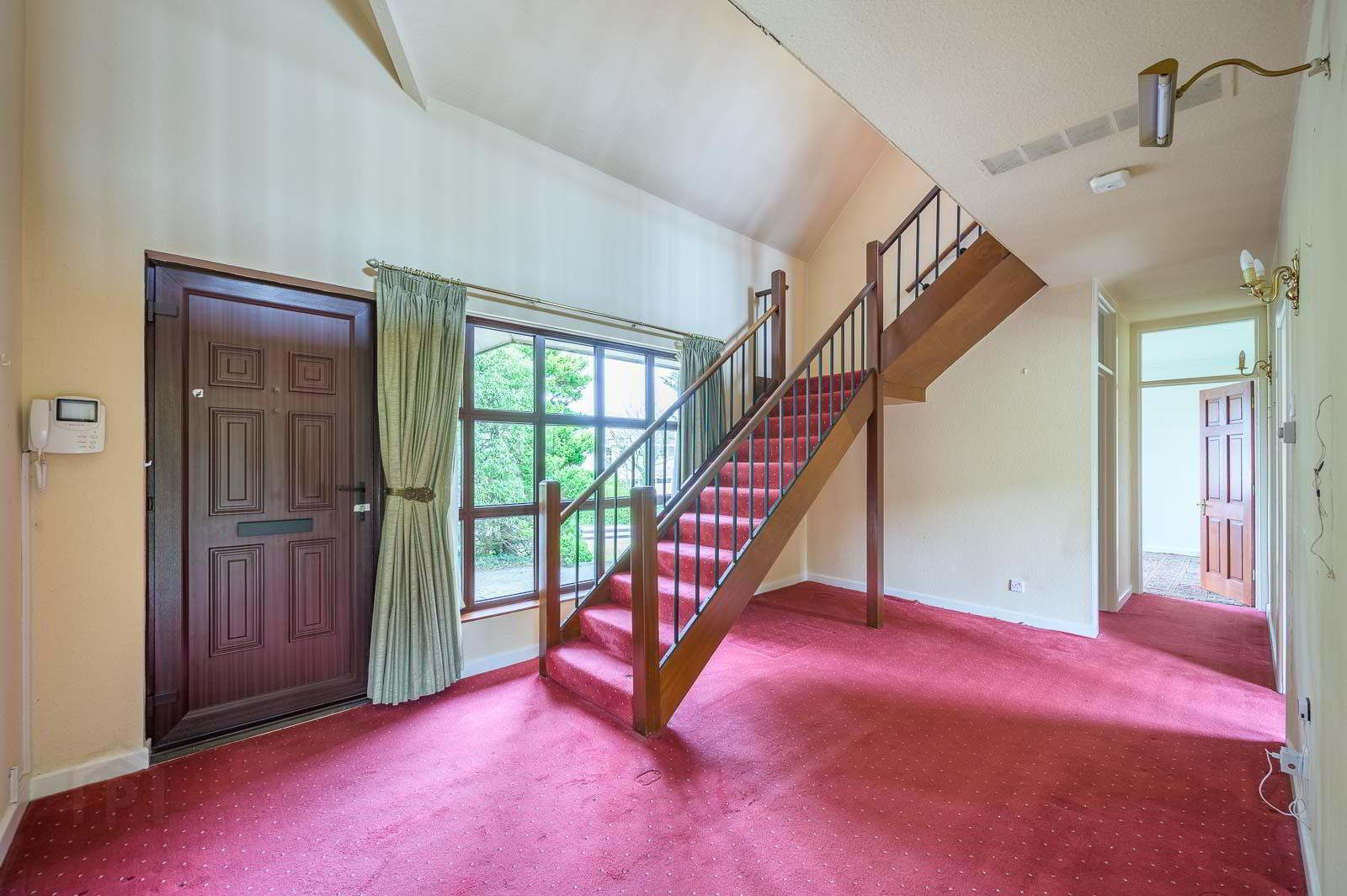 4 Brompton Road 4 of 37
