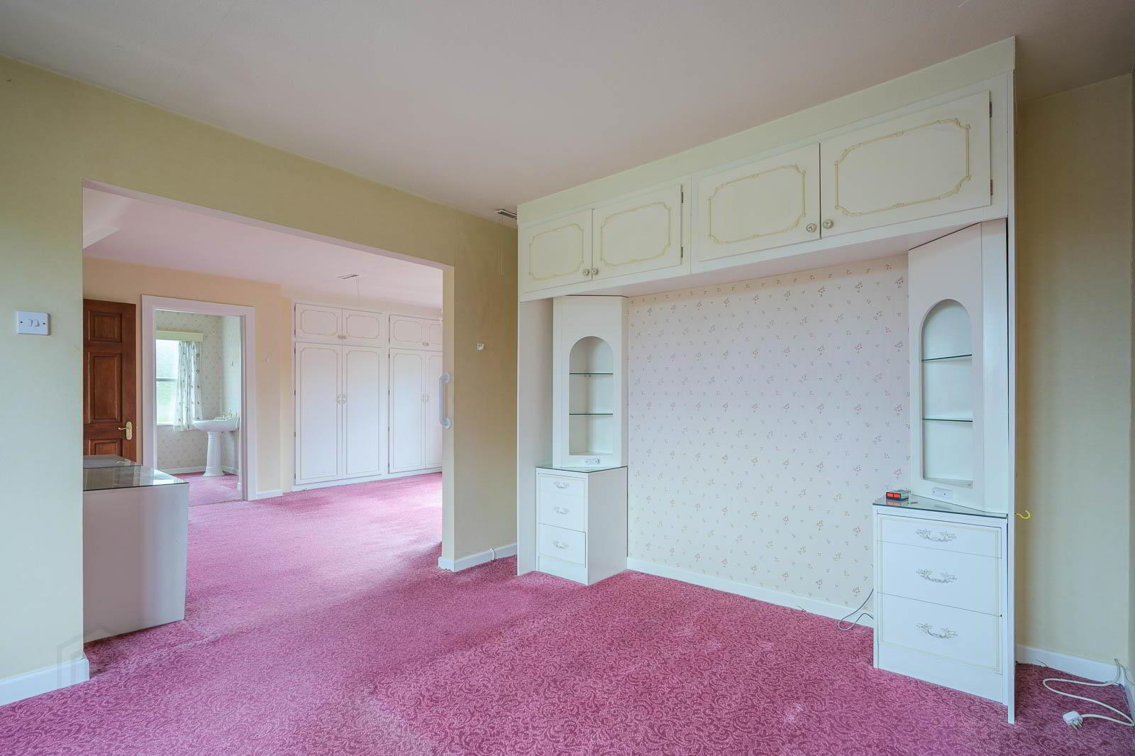 4 Brompton Road 21 of 37