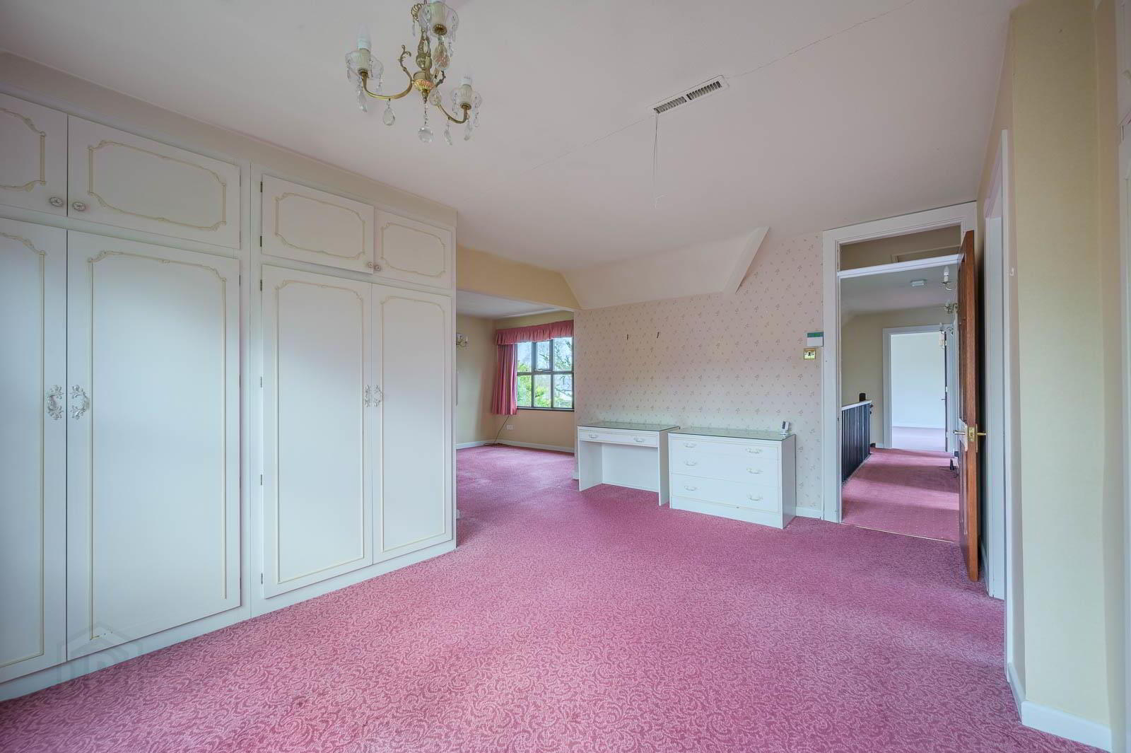 4 Brompton Road 19 of 37