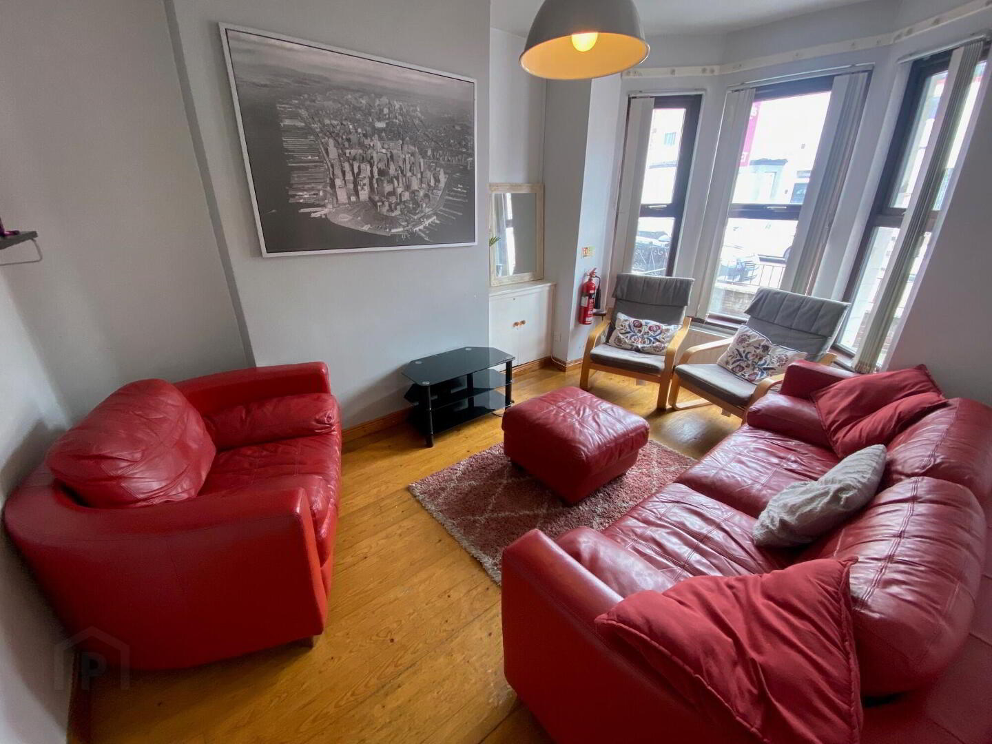 53 Surrey Street 3 of 12