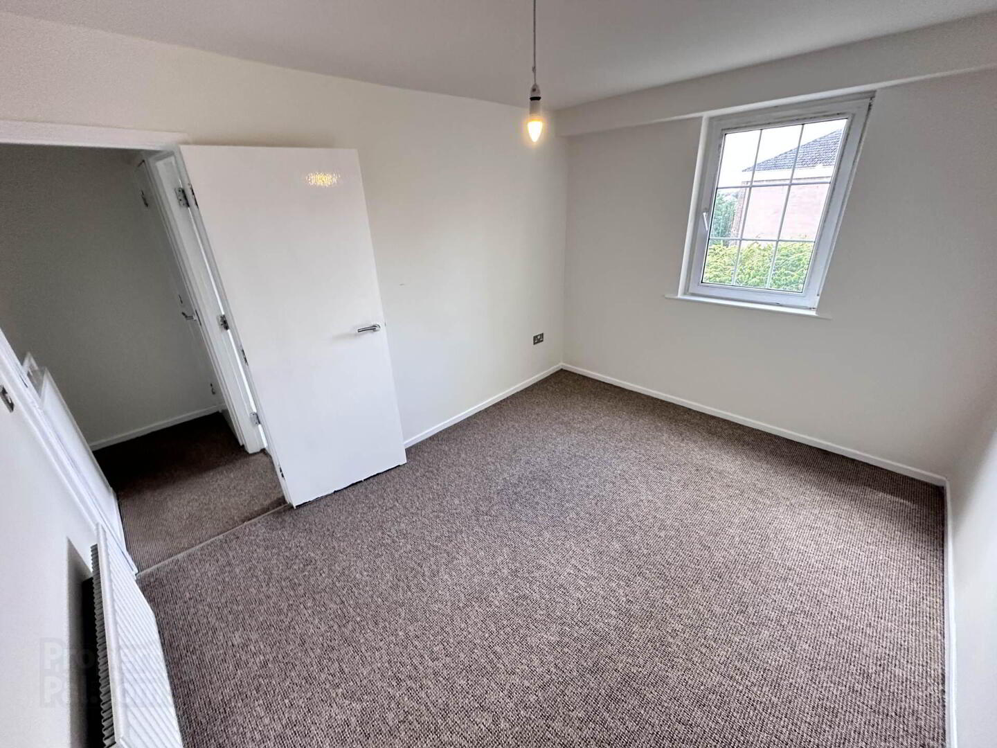12 Fortwilliam Grange 11 of 14