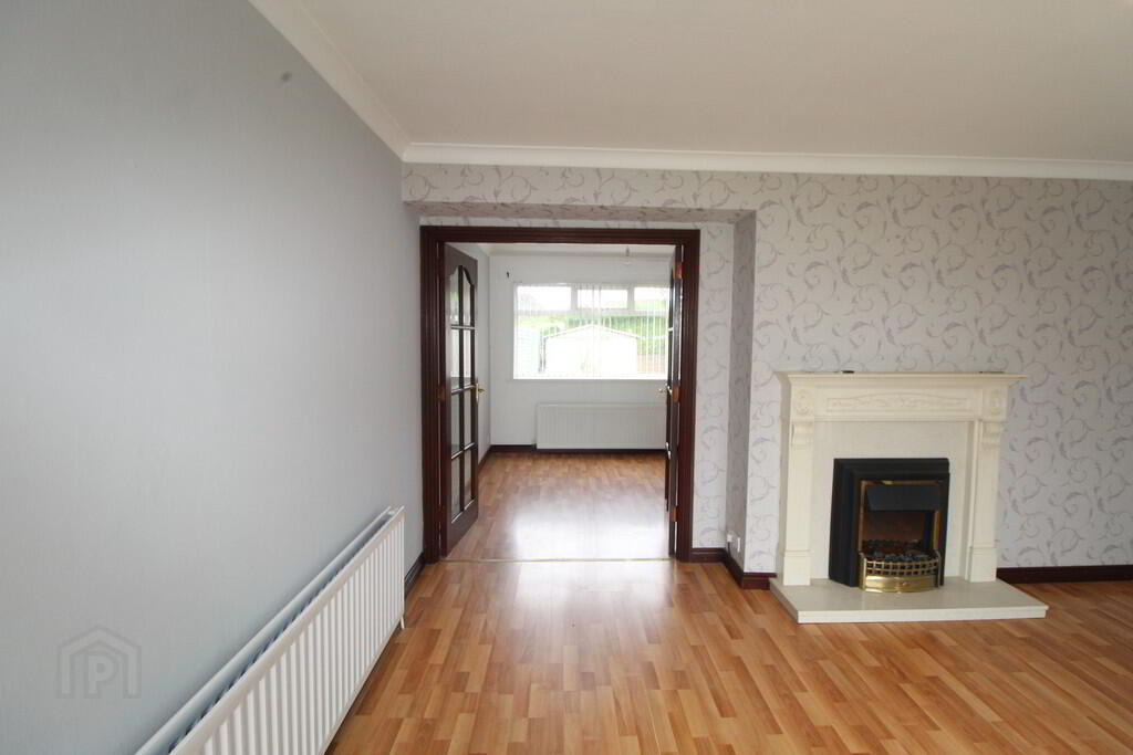 15 Richmond Avenue 4 of 17
