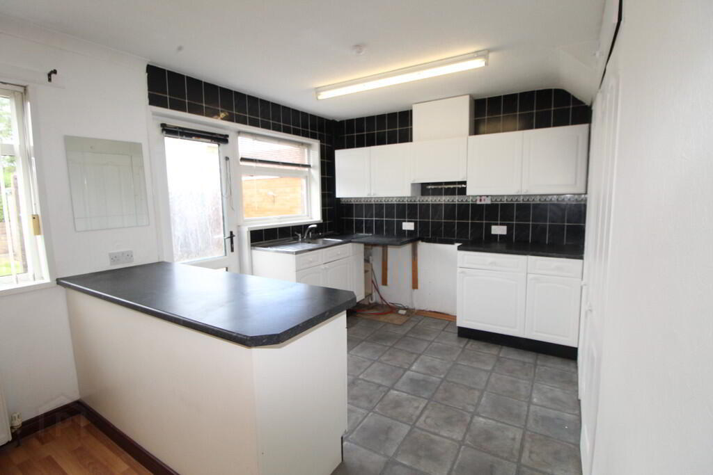 15 Richmond Avenue 6 of 17