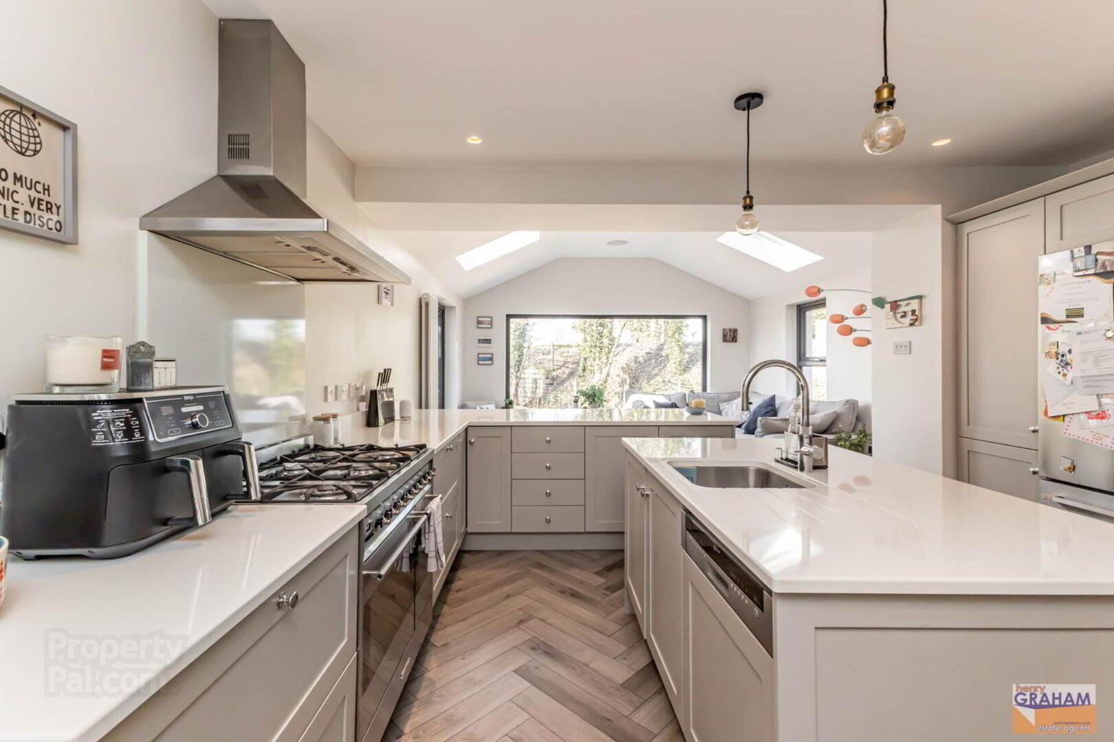 18a Lissue Road 12 of 35