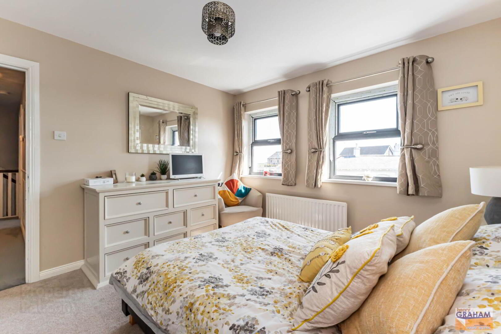 18a Lissue Road 24 of 35