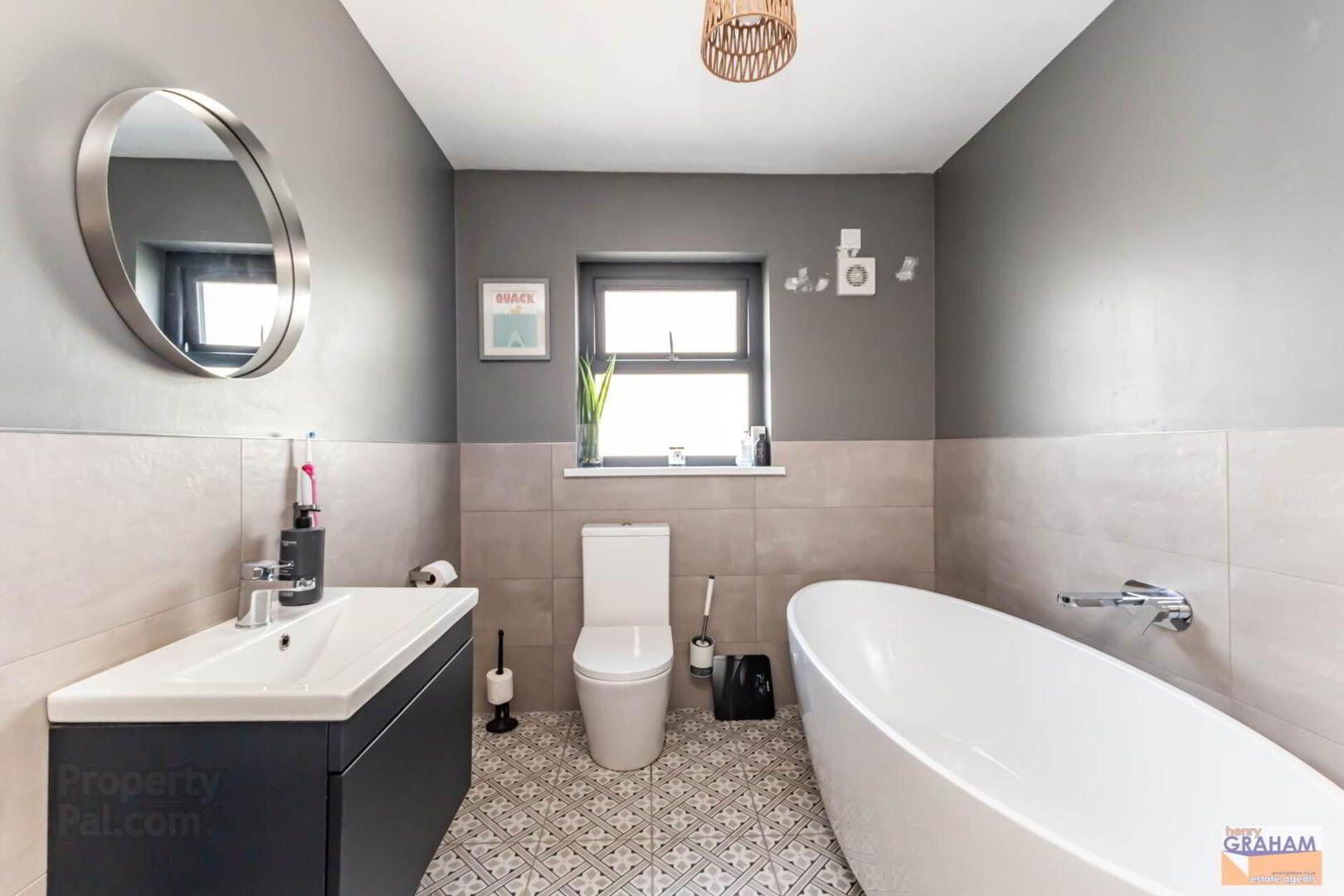 18a Lissue Road 28 of 35