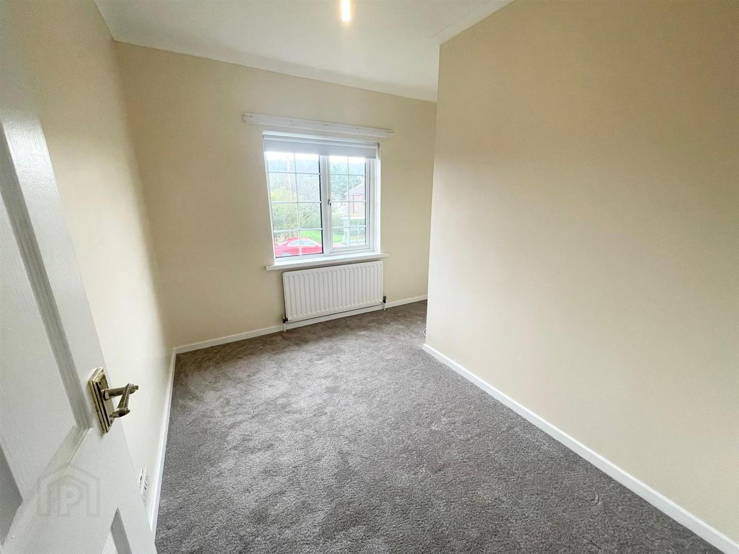 55 Belfast Road 7 of 11