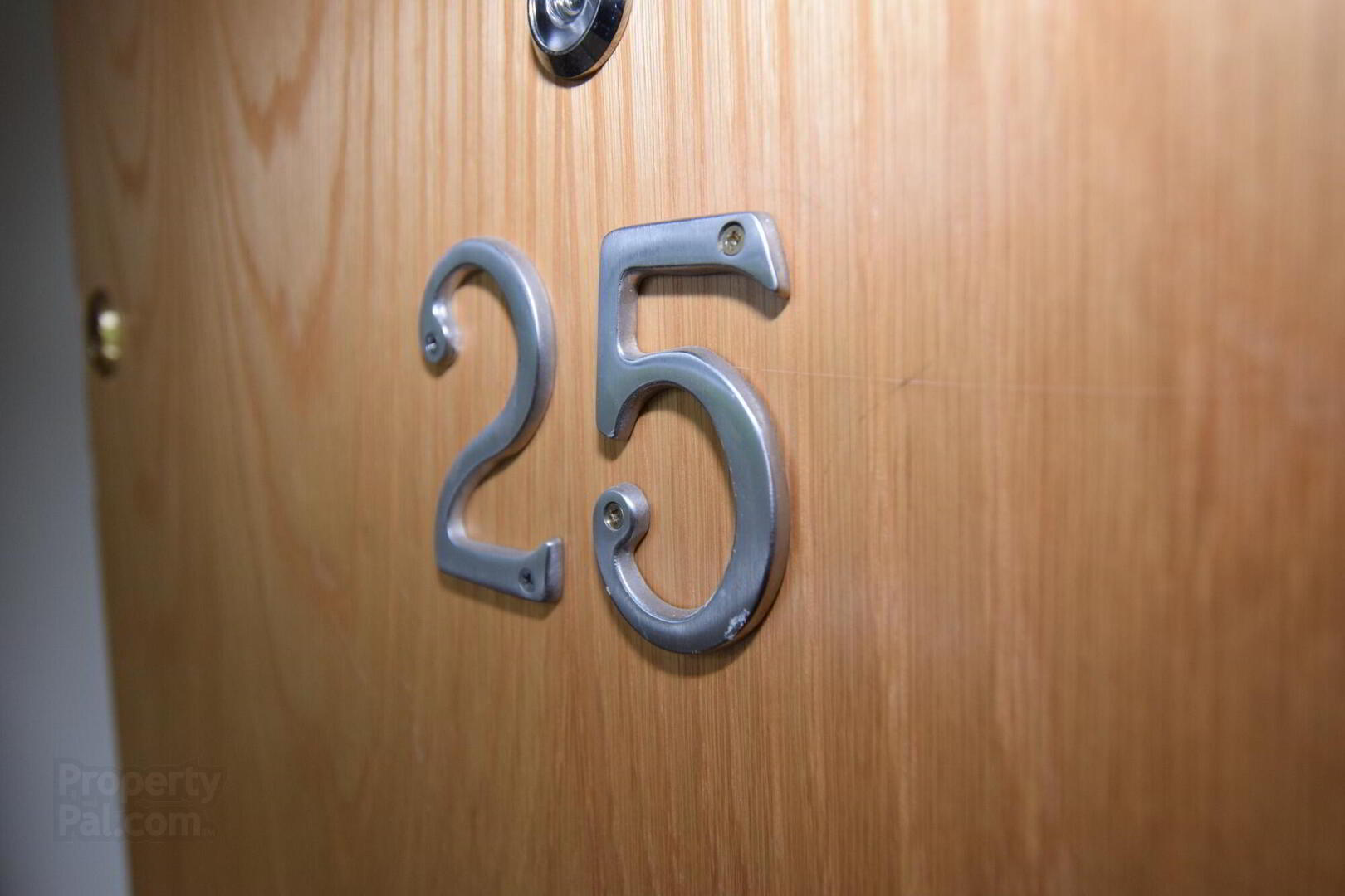 25 Chapel Court 3 of 12