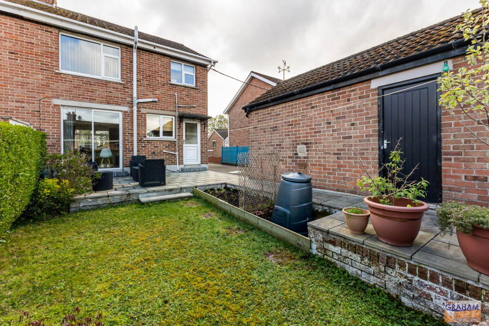 13 Pond Park Crescent 25 of 26