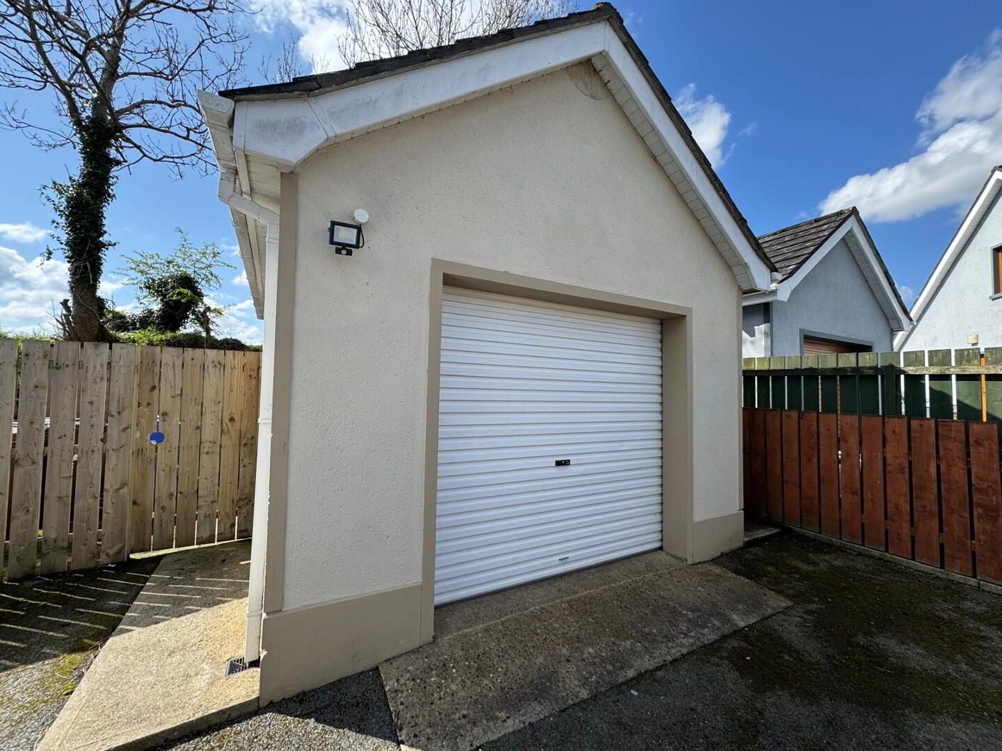 23 Rosebrook 18 of 22
