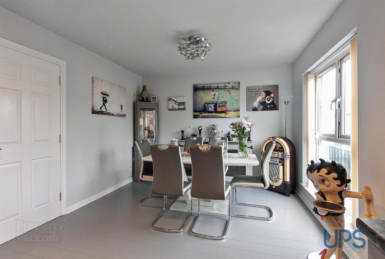 46 St. Annes Road 11 of 27
