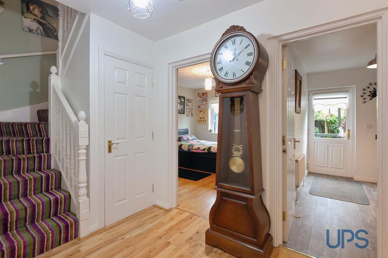 46 St. Annes Road 4 of 27