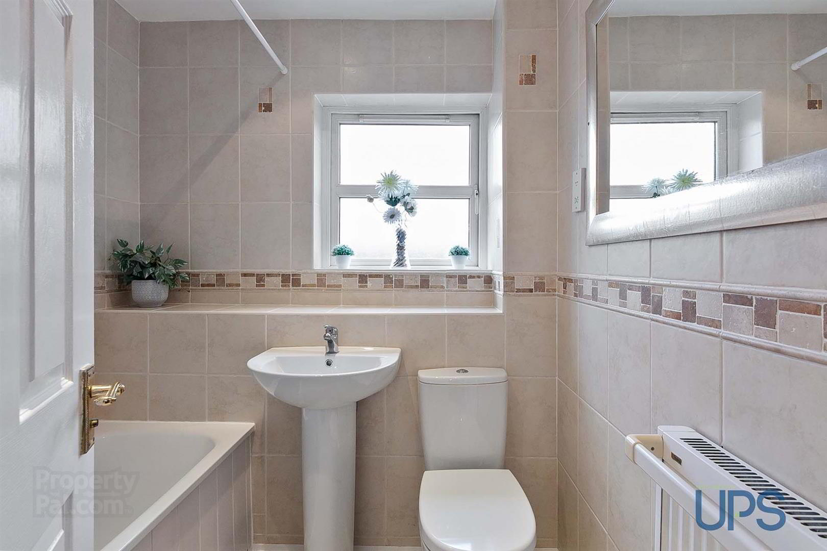 46 St. Annes Road 24 of 27