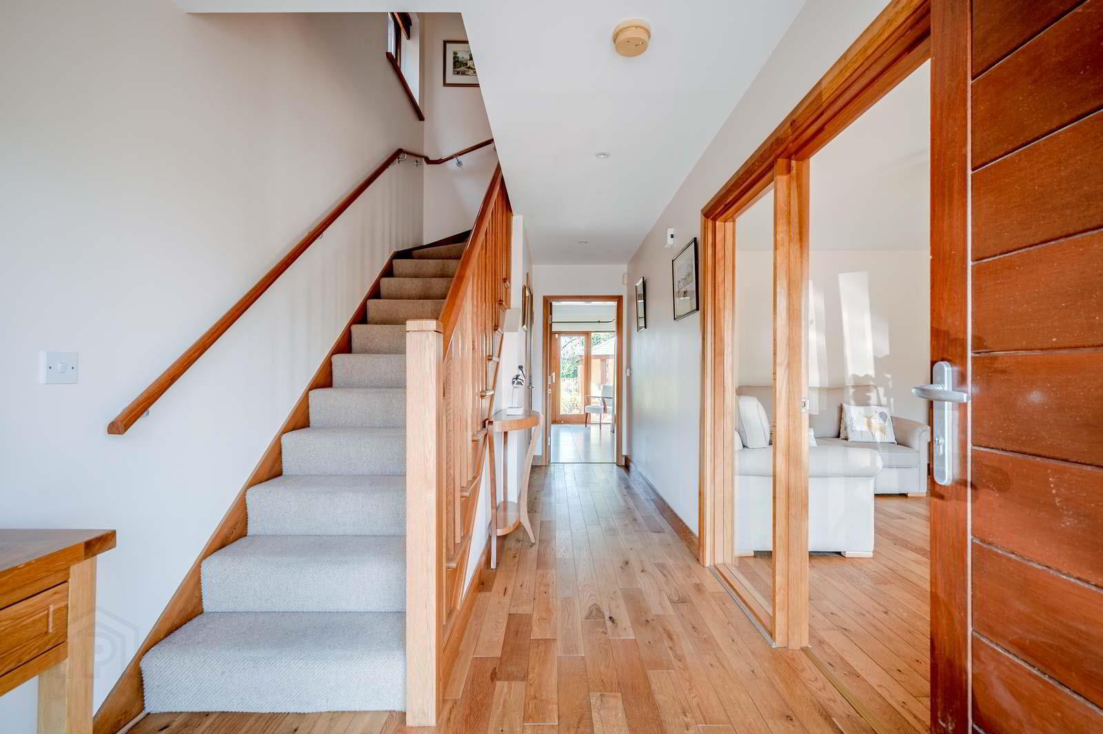 7 Worcester Lane 3 of 30