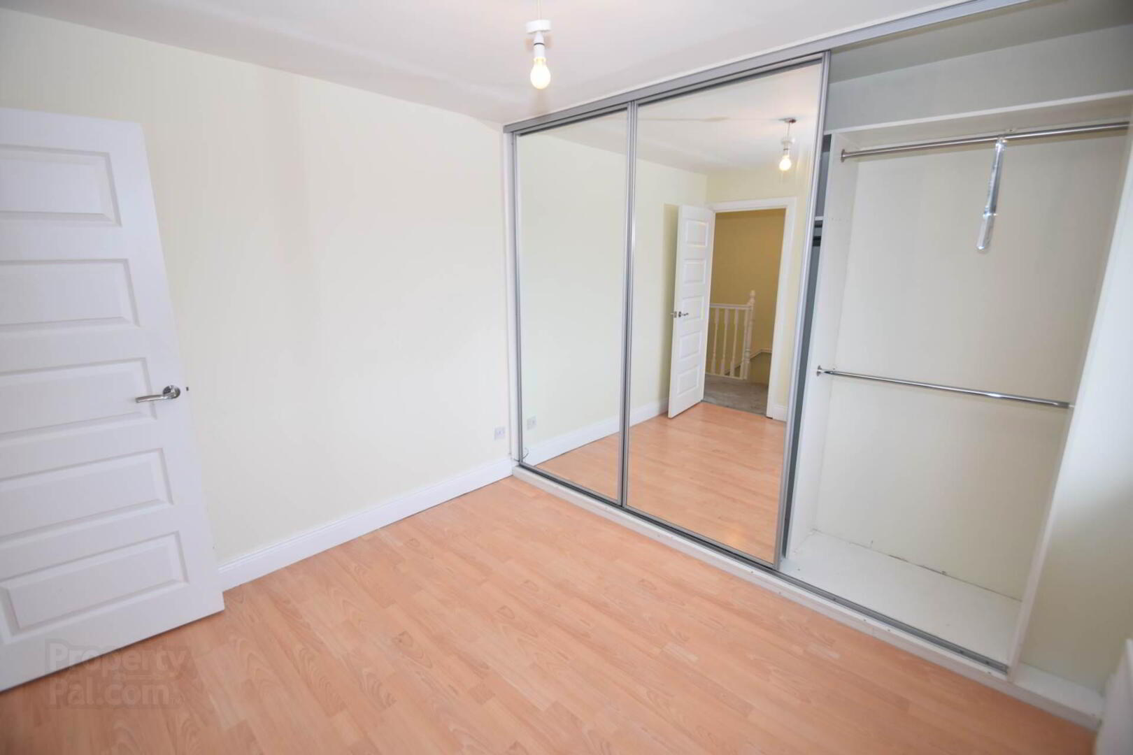 16 Rosgoill Gardens 11 of 20