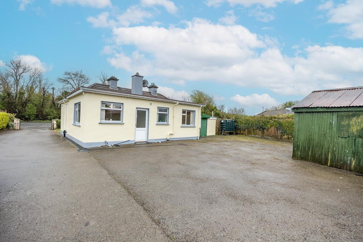 Fairyhouse Road 24 of 26