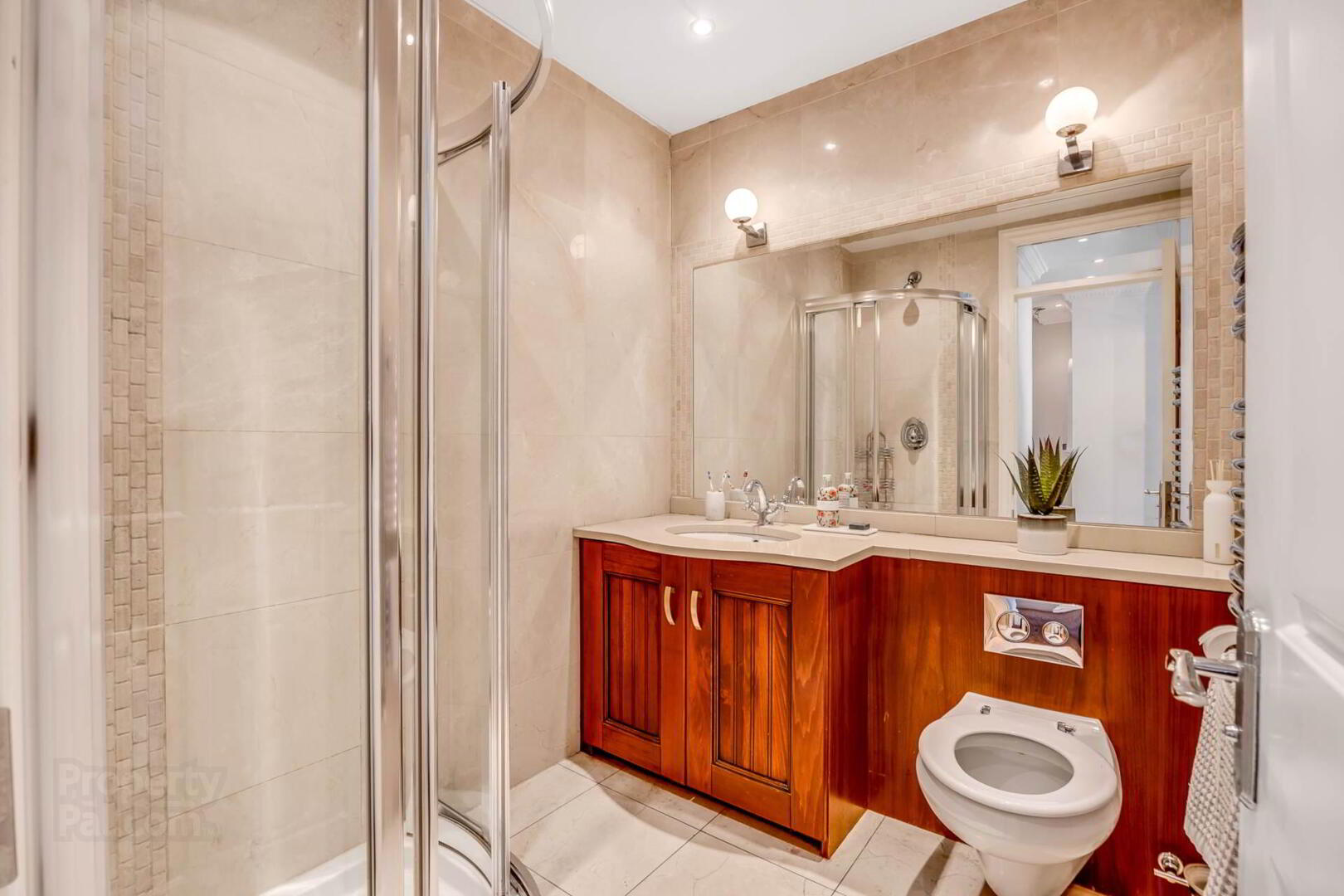 27 Knightswood 16 of 27